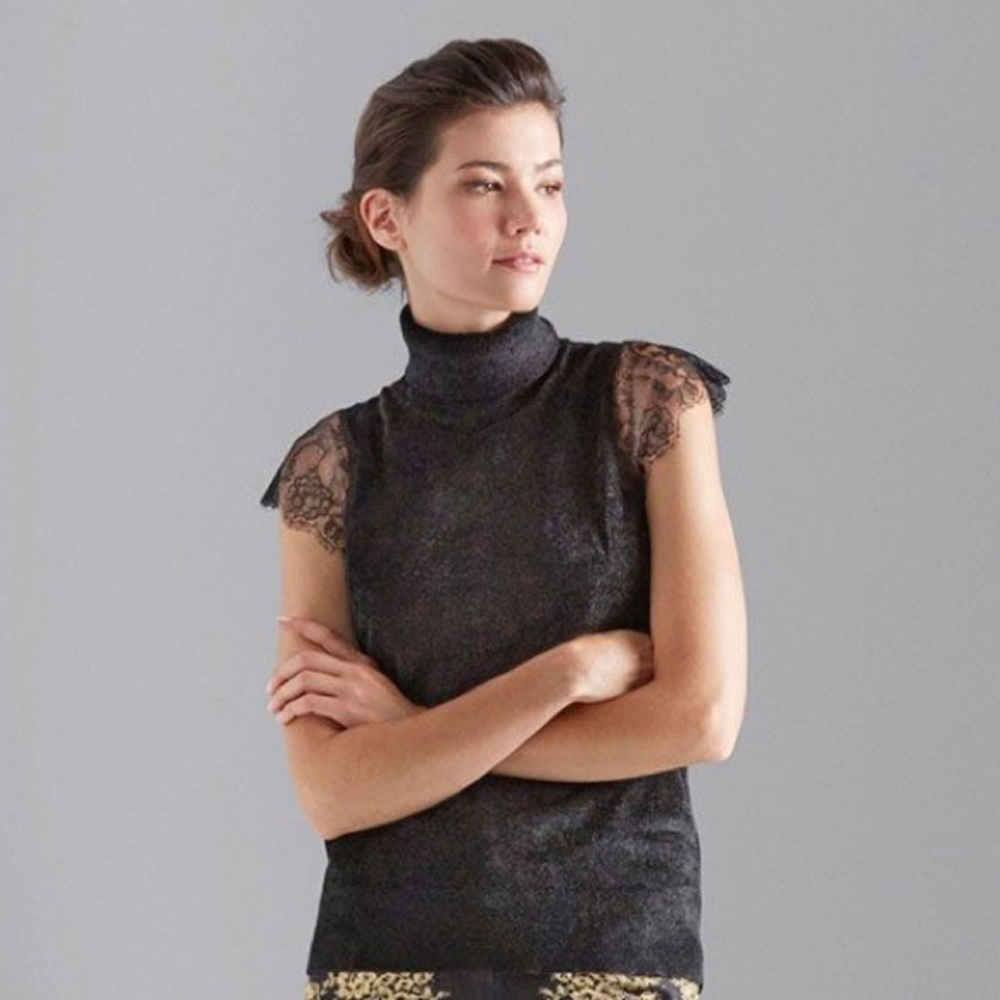 Per Se by Carlisle | Turtle Neck Blouse with Lace Cap Sleeves